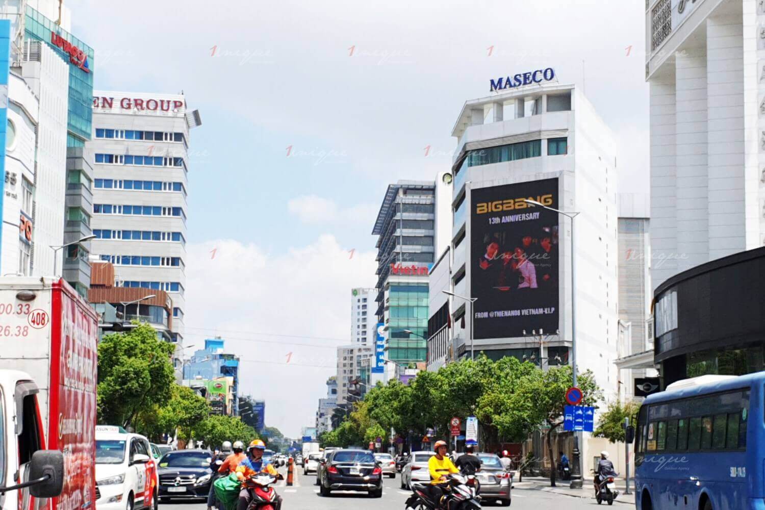 V.I.P quảng cáo màn hình Led ngoài trời kỷ niệm Bigbang 13 năm hoạt động