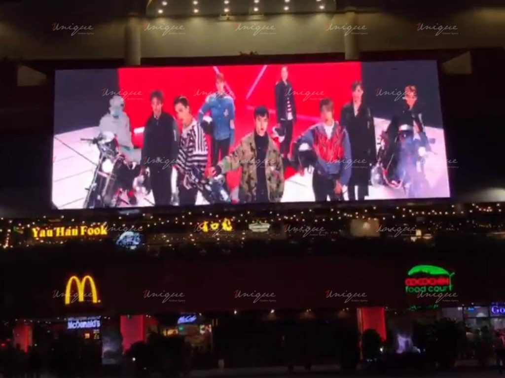 Quảng cáo màn hình Led chúc mừng EXO ra mắt album mới