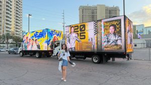 FanClub Media dịch vụ Roadshow LED Truck cho thần tượng