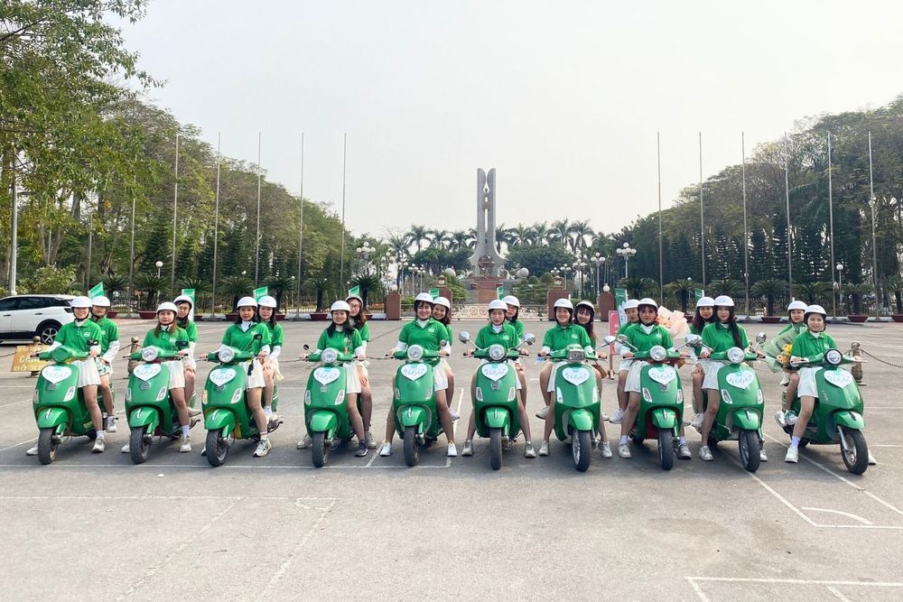 FanClub Media quảng cáo Roadshow xe máy & xe đạp cho thần tượng