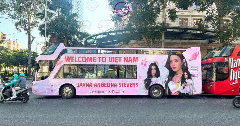 Hành trình Roadshow Bus 2 tầng đưa Jayna Angelina Stevens hiện diện khắp TP. HCM Hành trình Roadshow Bus 2 tầng đưa Jayna Angelina Stevens hiện diện khắp TP. HCM